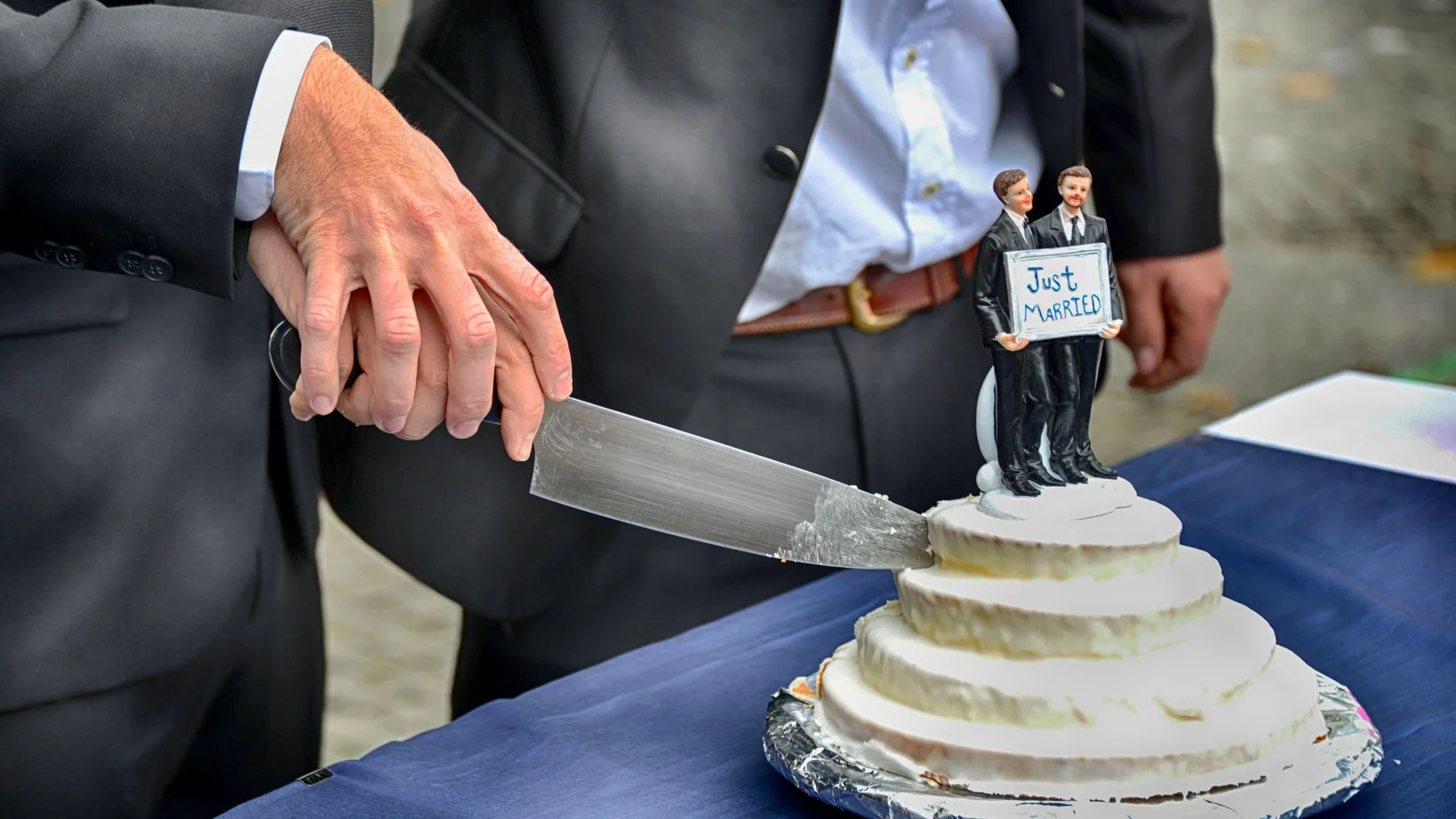 Operation Libero Ehe für Alle Torte