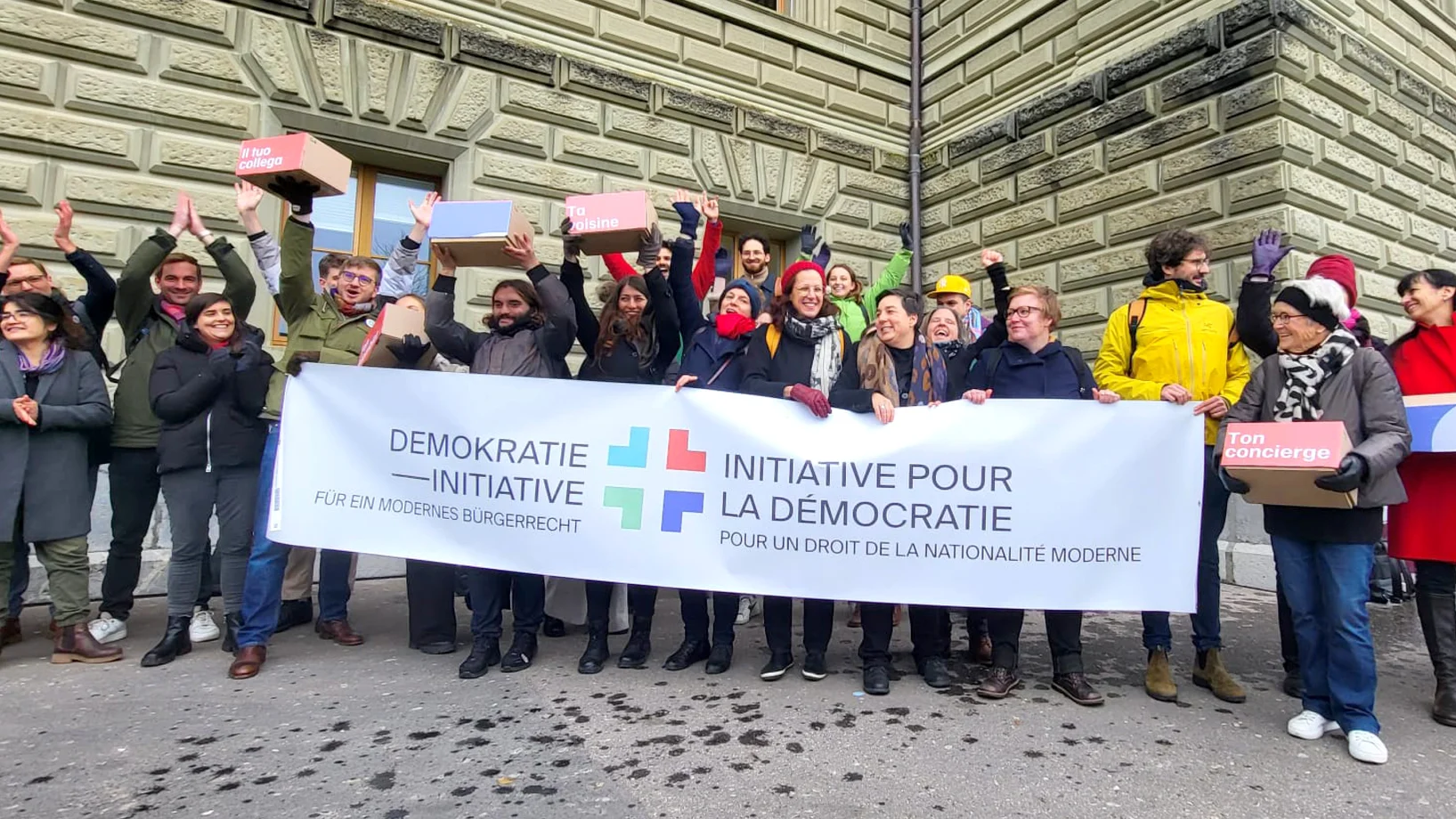 demokratie initiative einreichung jubel