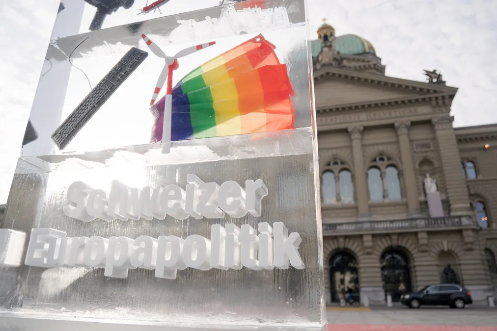 Nein zum Europagesetz EuropaInitiative der einzige Ausweg aus dem